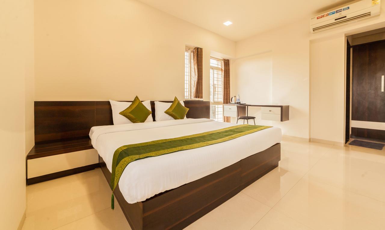 Treebo Trend Abode Hotel Nashik Exterior foto